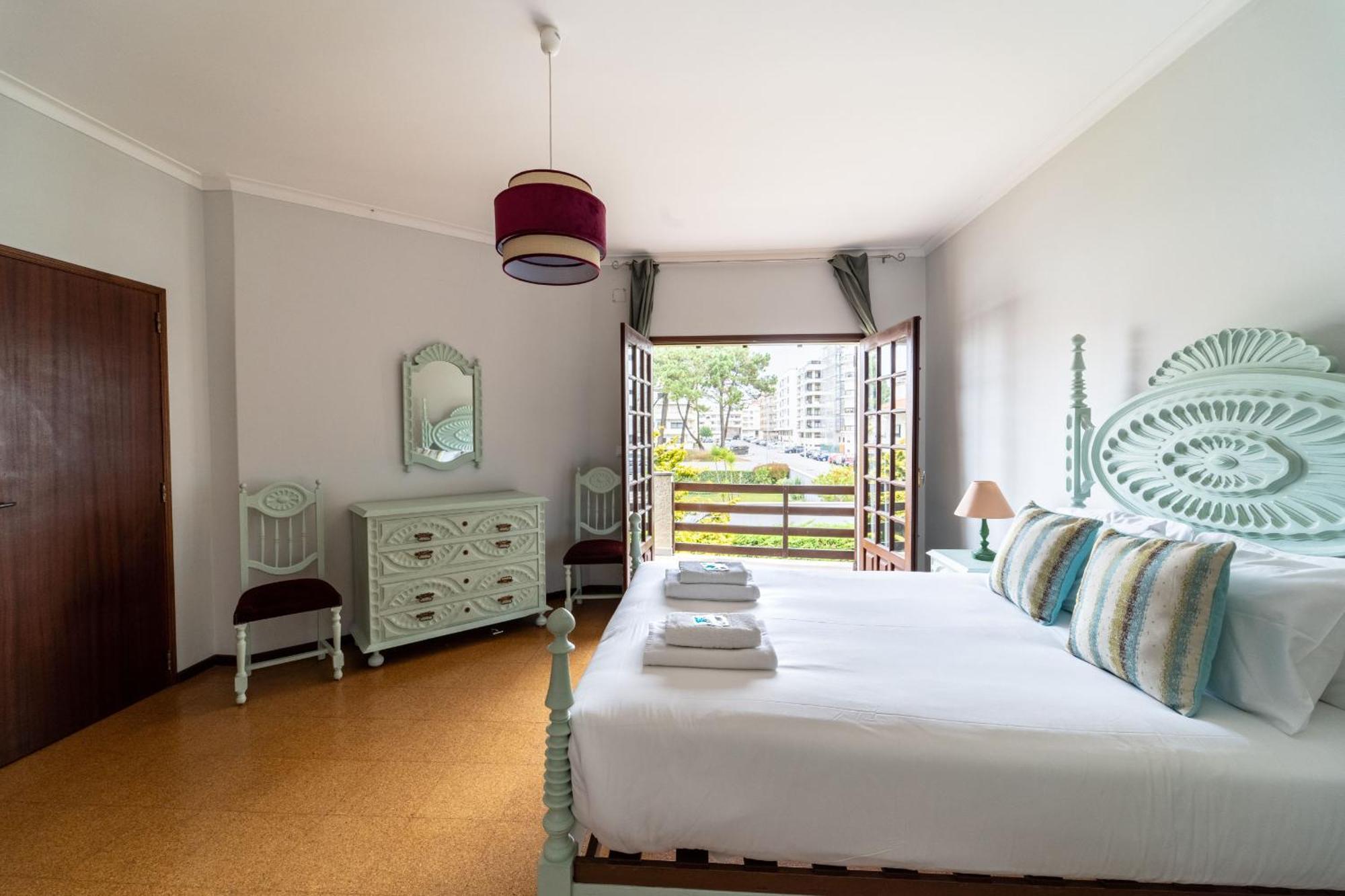 Amorosa Villa, 500M From The Beach By House And People Esterno foto