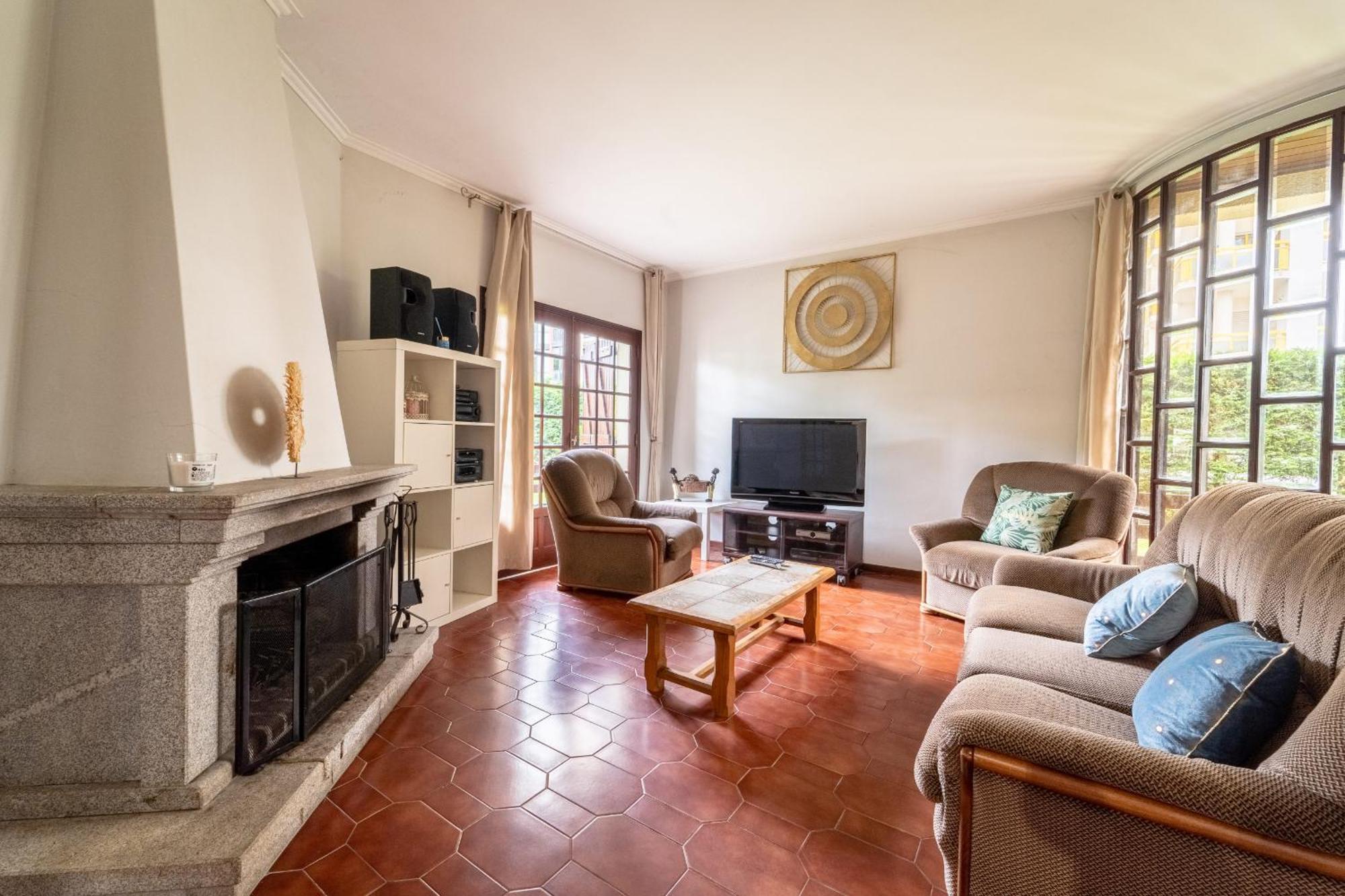Amorosa Villa, 500M From The Beach By House And People Esterno foto