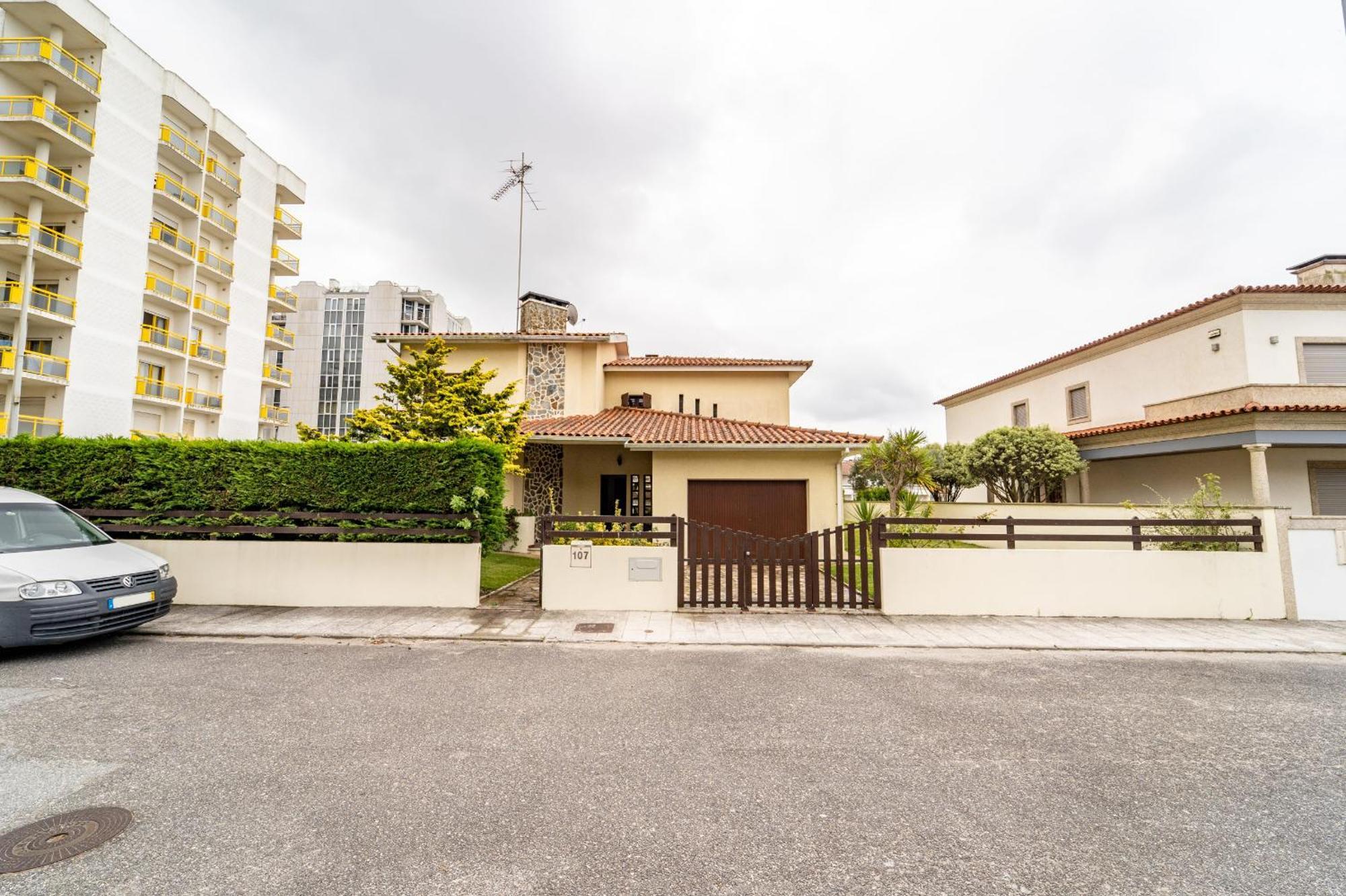 Amorosa Villa, 500M From The Beach By House And People Esterno foto